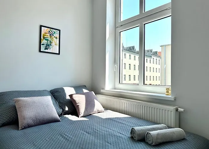 Mmrent Leaf 民宿 格但斯克